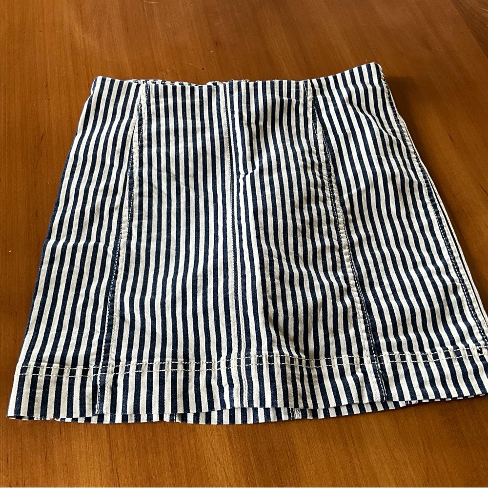 Jolt Blue and White Mini Skirt Casual Resort Wear